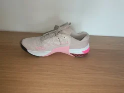 Nike metcon sneakers