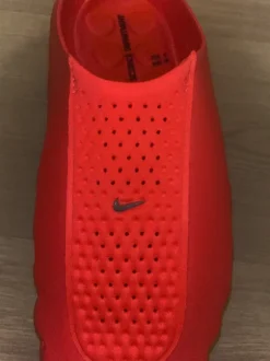 Nike Mind 001