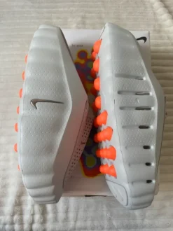Nike mind weis