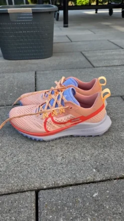 Nike Pagasus Trail Schuhe Gr. 36,5