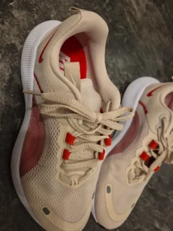 Nike React Sneaker