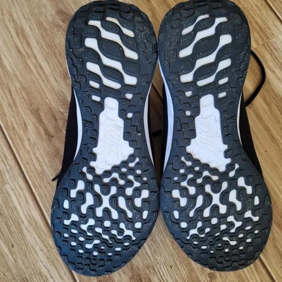 Nike Revolution 6 Next Nature