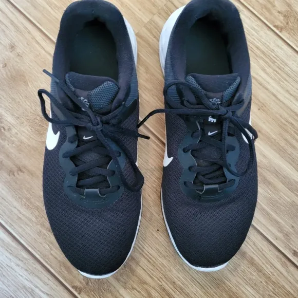 Nike Revolution 6 Next Nature