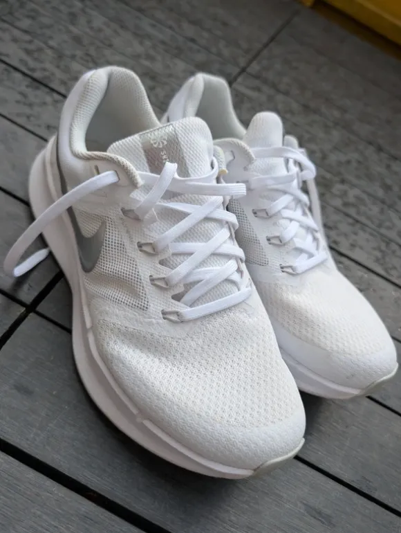 Nike Run Swift 3