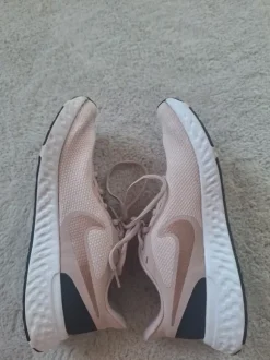 Nike Schuhe