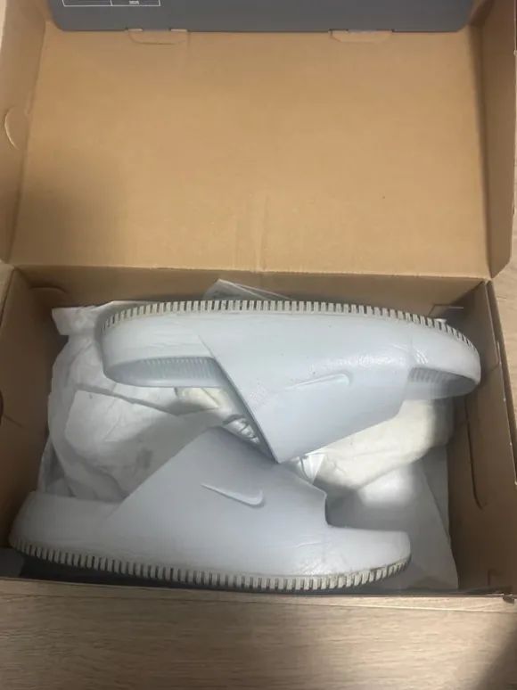 Nike Schuhe 41