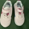Nike Schuhe neue