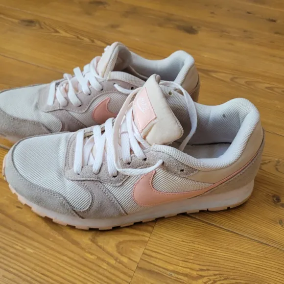 Nike Sneaker 40 8,5