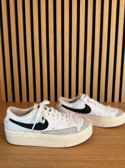 Nike Sneaker Gr. 36.5