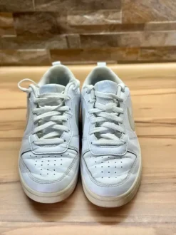 Nike Sneaker Größe 39