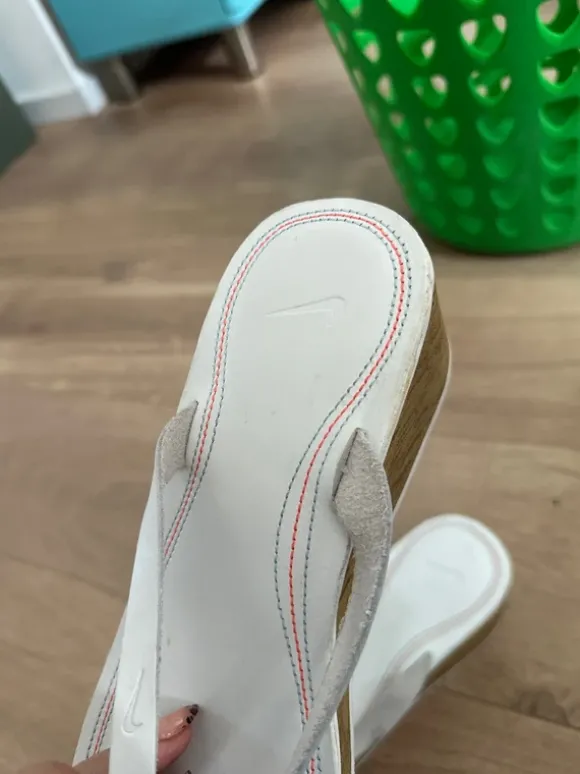 Nike Sommer Schuhe Sandalen Slipper heels