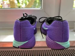 Nike Structure 17
