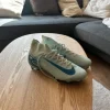 Nike voetbalschoenen maat 42