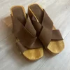 Notre V sandaaltjes mt 40