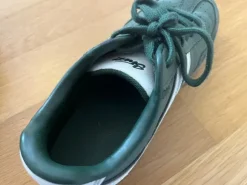 Oliv grüne Sneaker gr 39