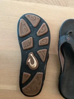 OluKai Flip Flops, Zehentrenner, Sandalen