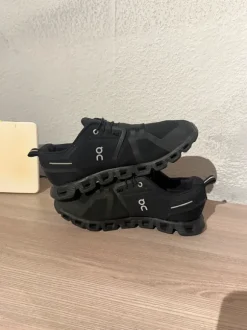 On Cloud 5 Waterproof damen
