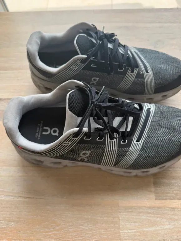 On cloud schuhe