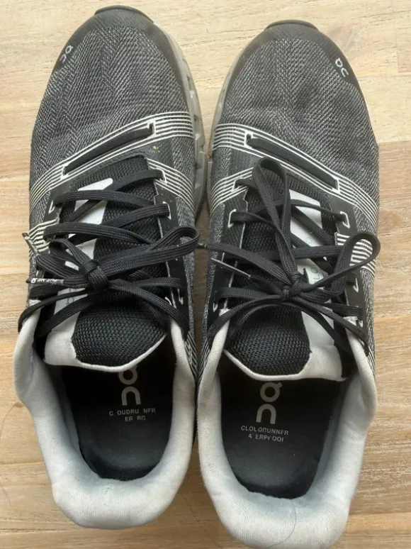 On cloud schuhe