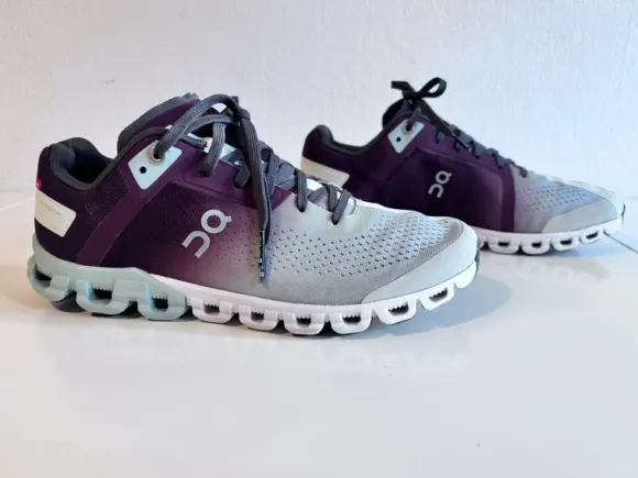 On Running Schuhe – Damen – Gr. 39 – sehr guter Zustand
