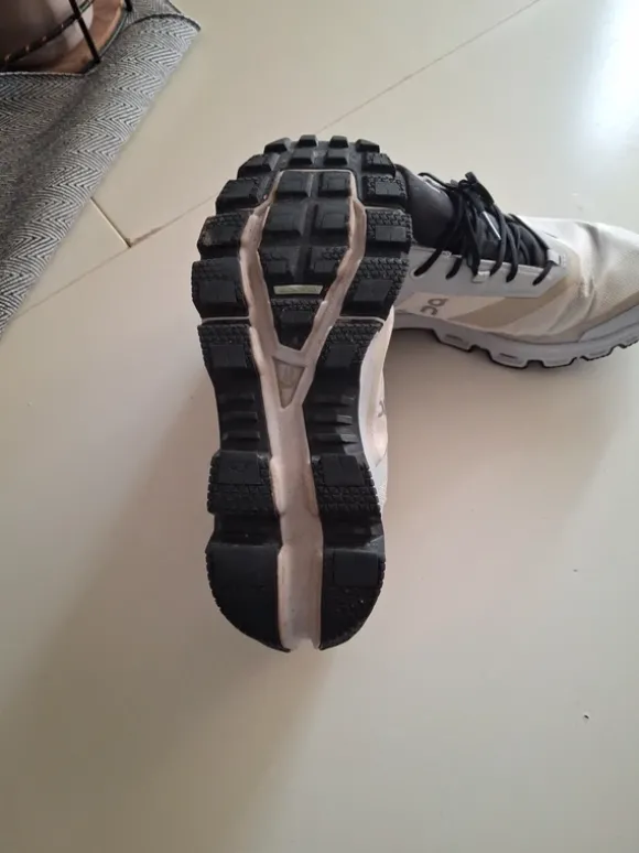 On Turnschuhe