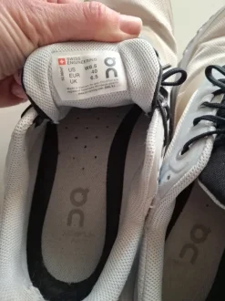 On Turnschuhe