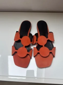 Orangefarbene Sandale Claudia Peruzzini