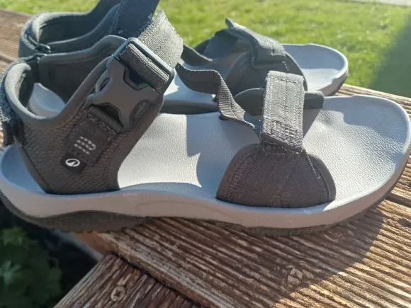 Outdoor-/Wandersandalen