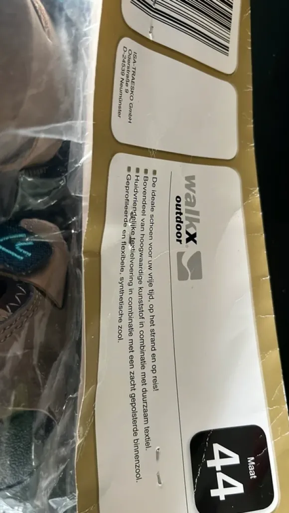 1paar nieuwe heren schoenen ., maat 44.
