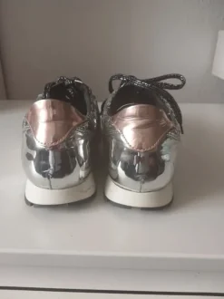 Pailletten besetzten Schnürschuh von ALFA