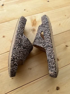 Pammys leo beige sand sandaletten wolken 44/45 ähnlich 43