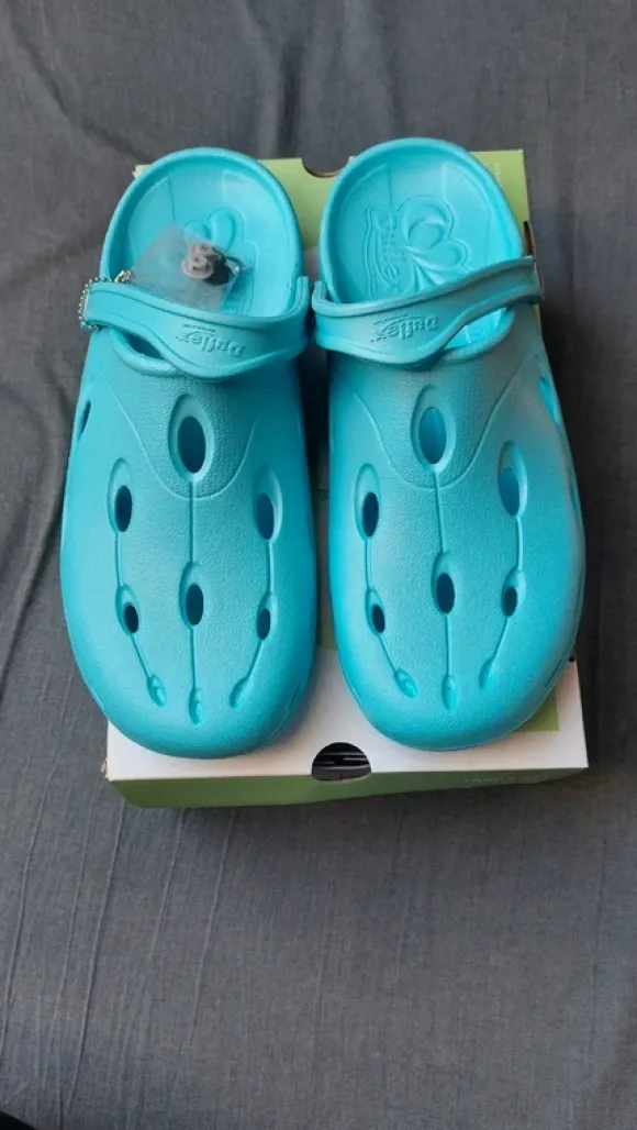 Pantoffeln / Gartenschuhe türkis ca. Gr. 45 von Duflex