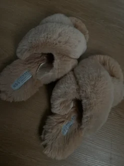 Pantoffeln Plüsch