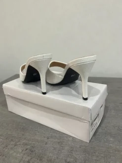 Pantolette Mules mit hohem Absatz