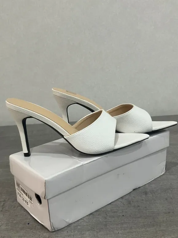 Pantolette Mules mit hohem Absatz