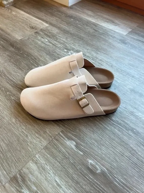 Pantoletten + Socken
