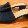 Pantoletten Claudia Obert blau Wildleder Sandalen Damen