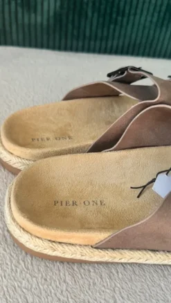 Pantoletten Sandalen Braun Beige