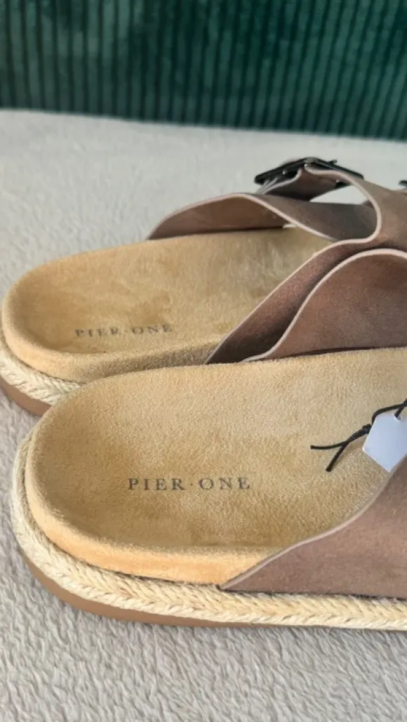 Pantoletten Sandalen Braun Beige