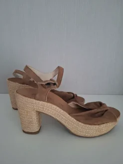 Paul Green Plateausandale Gr.39 beige Leder neu