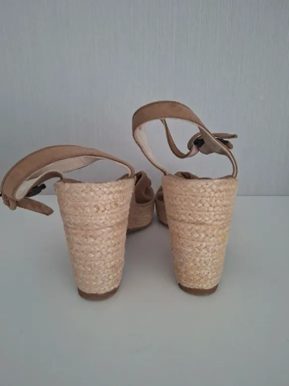 Paul Green Plateausandale Gr.39 beige Leder neu