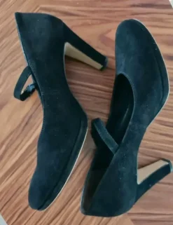 Paul Green Pumps, Größe 39,schwarz, mit Riemchen,Velours