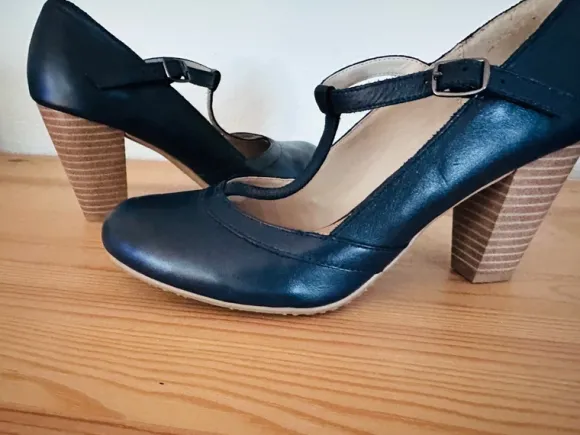 Pier One High Heels marine blau Größe 38