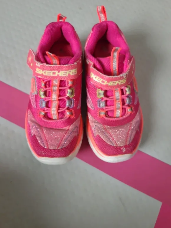 Pinke Skechers