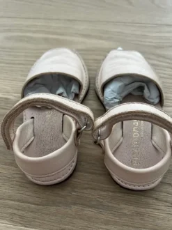 Pisamonas Barfuß-Sandalen 25
