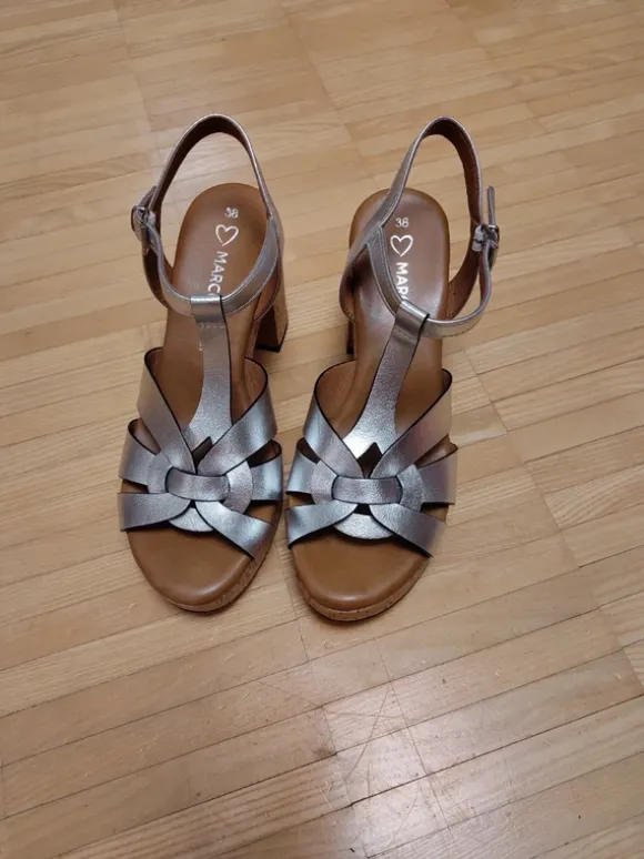 Plateau Sandalen silber Leder wie neu