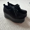 Platform shoes