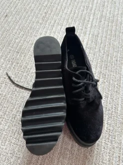 Platform shoes