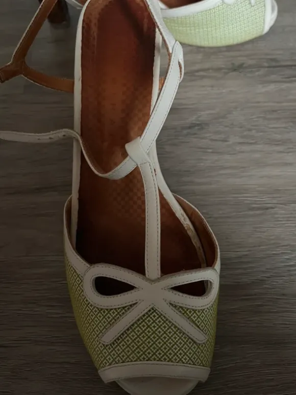 Prachtige sandalen met hak Chie Mihara 40