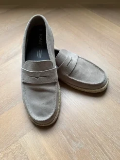 Prachtige TOMS beige heren schoenen - maat 43